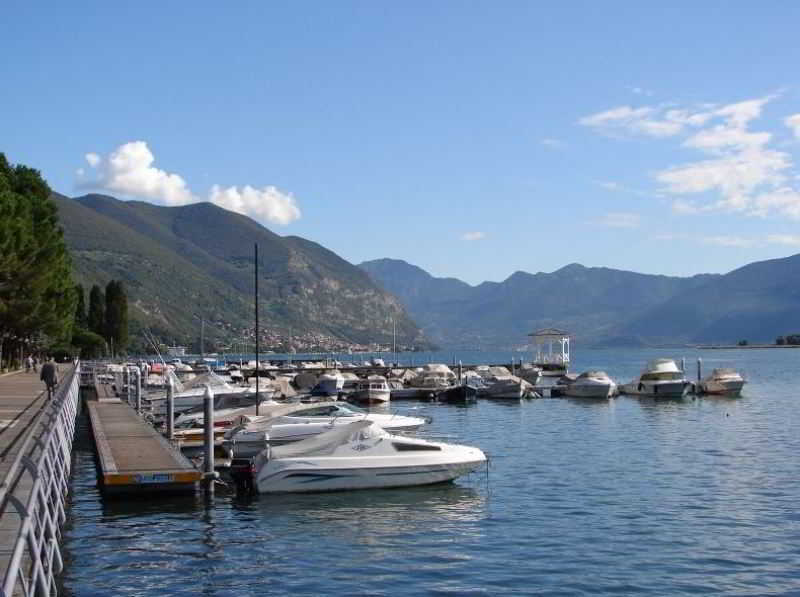 Hotel Sebino Sarnico Bagian luar foto