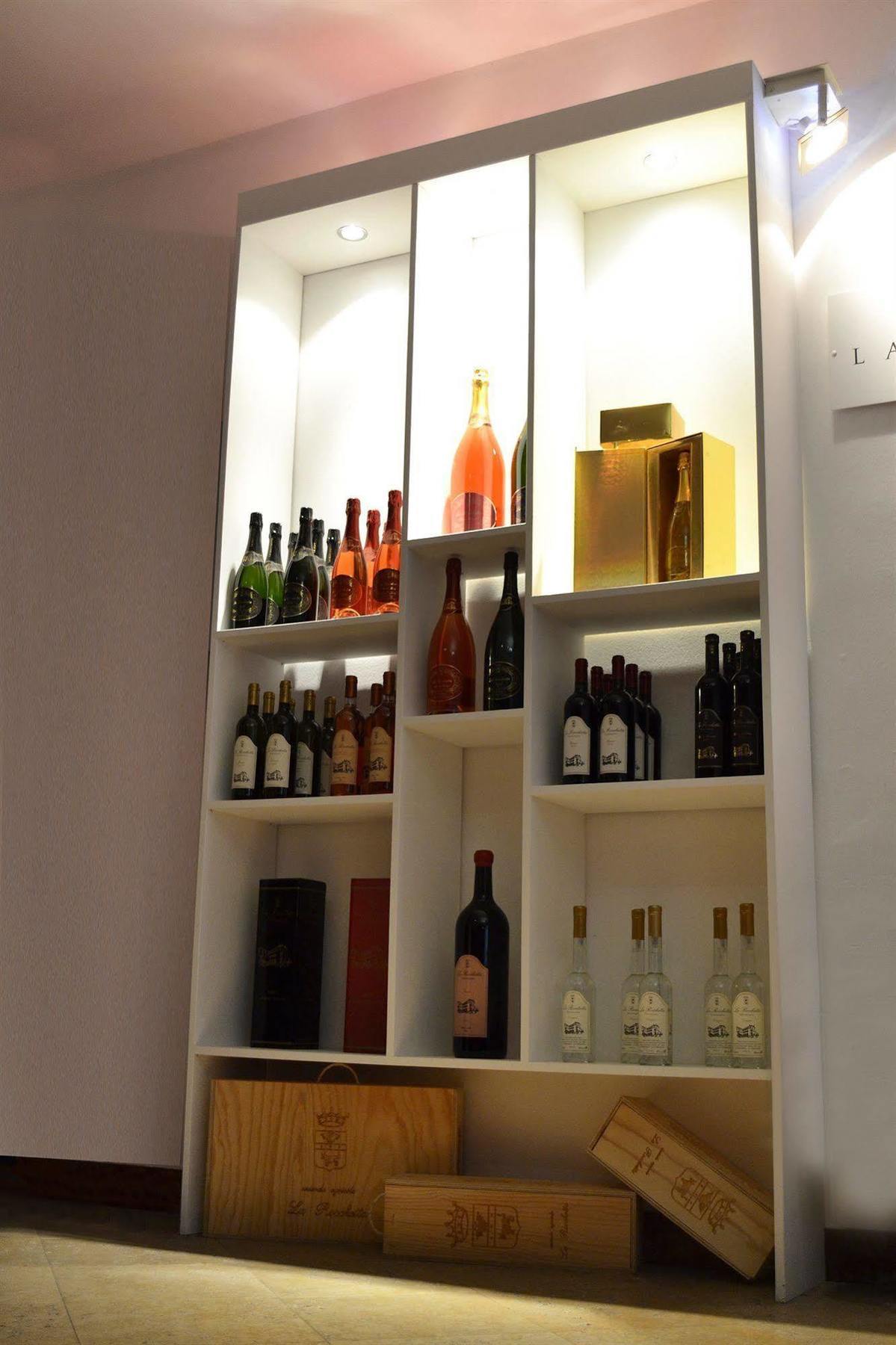 Hotel Sebino Sarnico Bagian luar foto